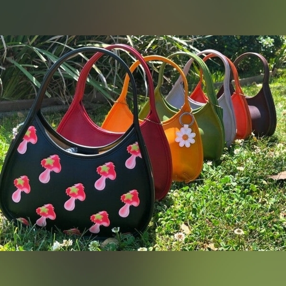 Authentic Coachtopia Ergo Black Bag with Pink Mushroom Design - Picture 16 of 16